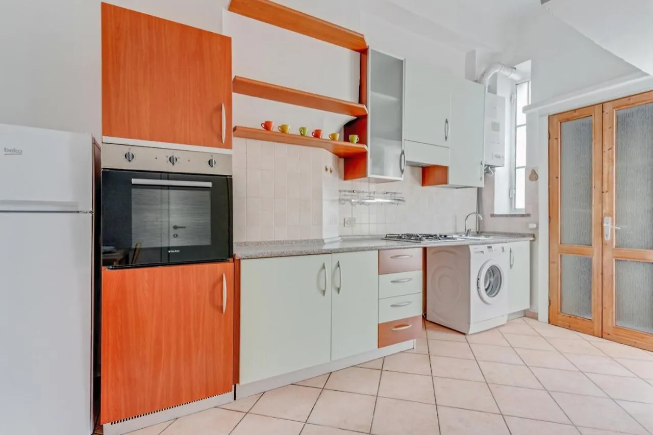 Mo1 - Wonderful Apartment With Terrace - Milaan
